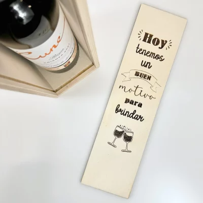 CAJA DE VINO PERSONALIZADA